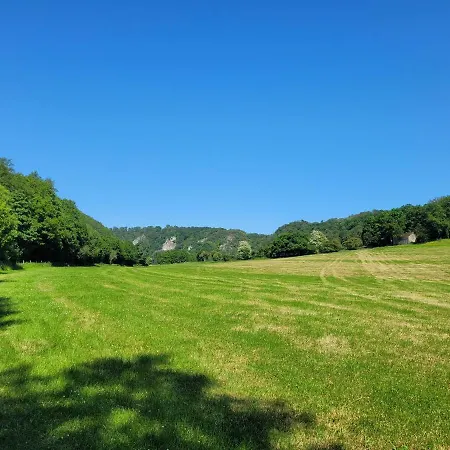 Δωμάτια σε οικογενειακή κατοικία Sechoir_28 Hastiere-par-dela